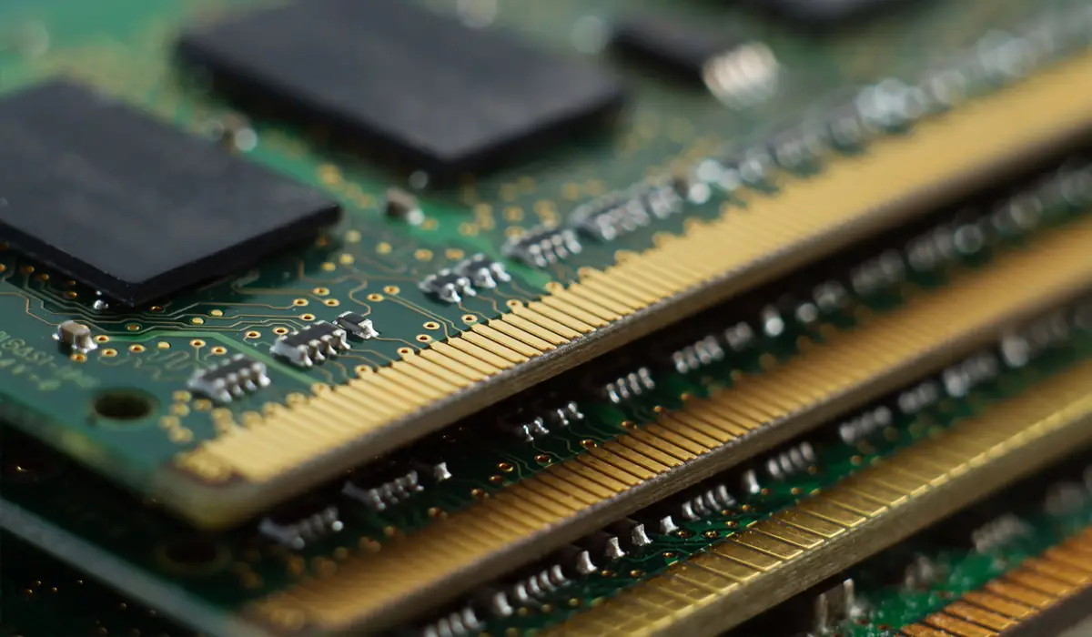 memory storage mid-market companies
